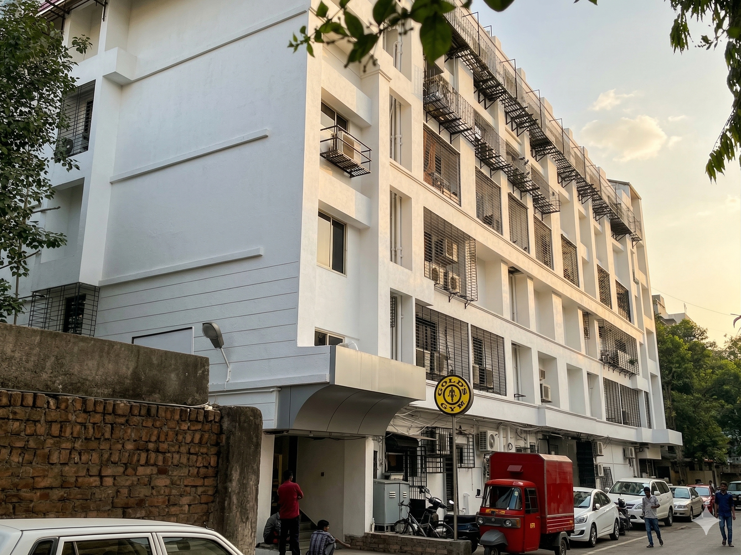 Chheda Arcade, Santacruz